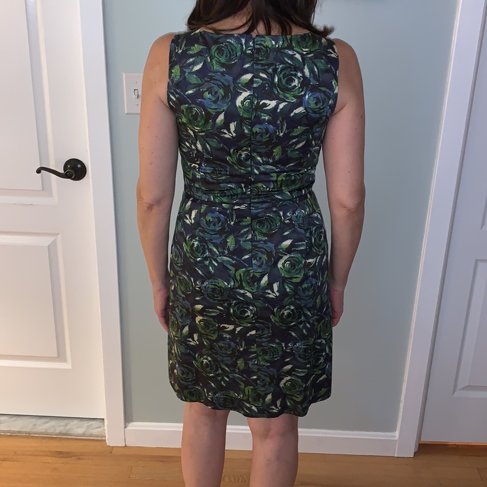 ANN TAYLOR FLORAL DESIGN DRESS - Picture 3 of 12